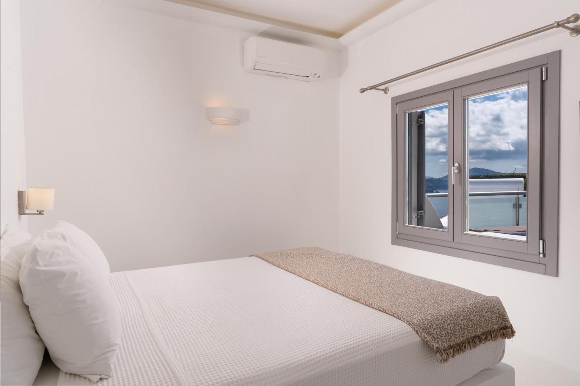 Enalion White Suites Oia Εξωτερικό φωτογραφία