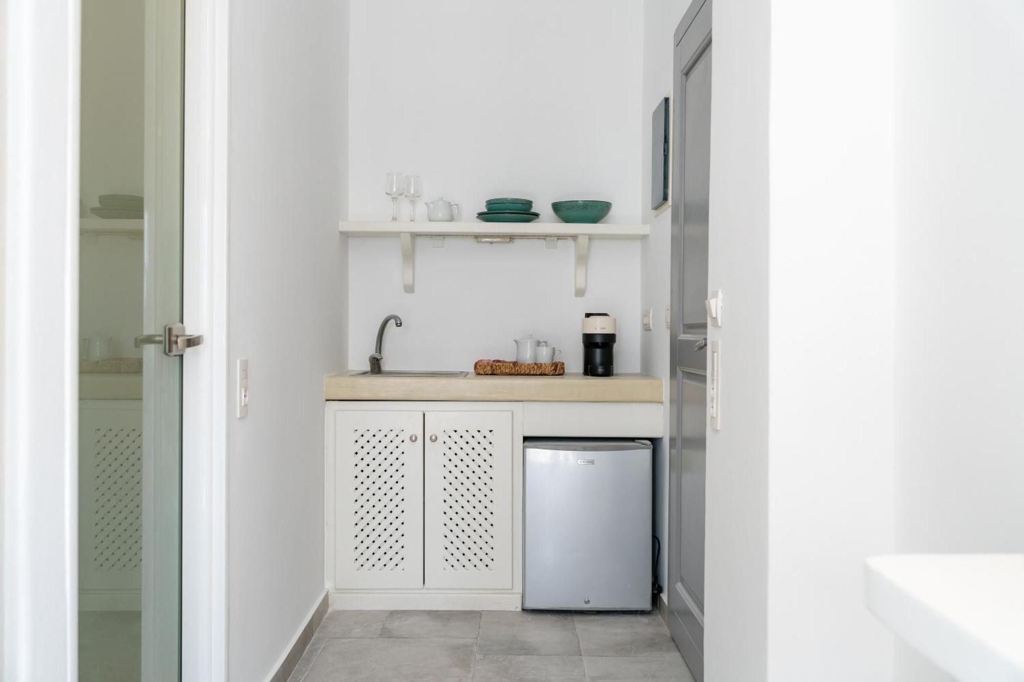 Enalion White Suites Oia Εξωτερικό φωτογραφία