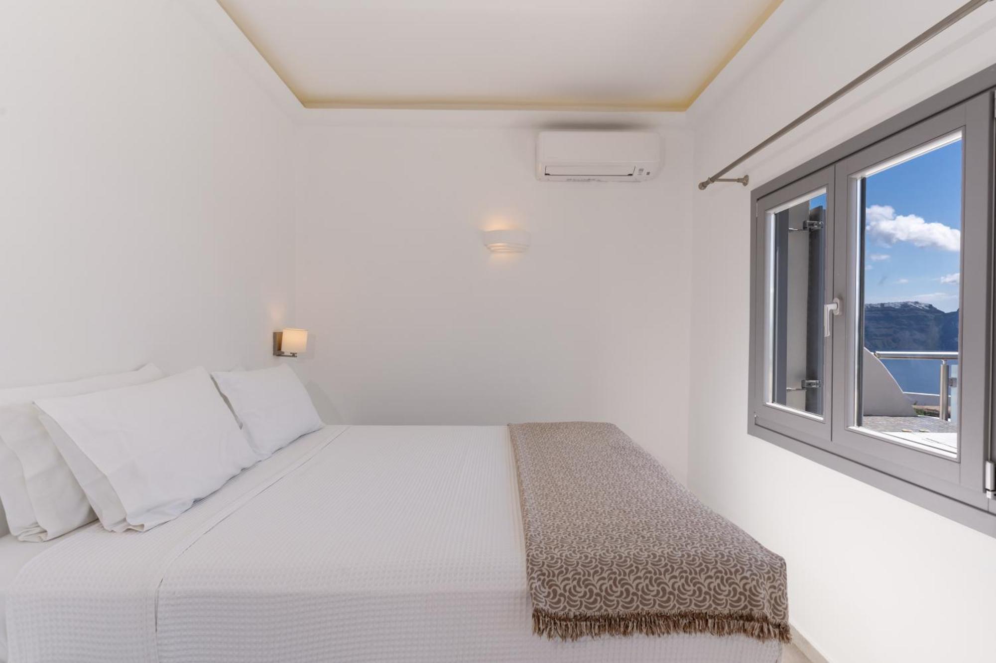 Enalion White Suites Oia Εξωτερικό φωτογραφία