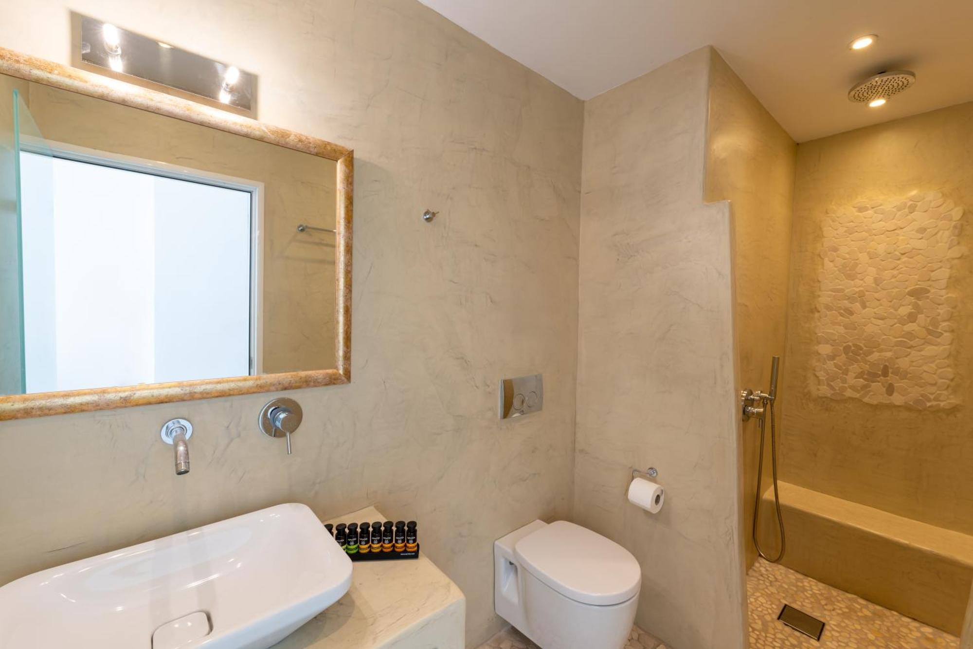 Enalion White Suites Oia Εξωτερικό φωτογραφία